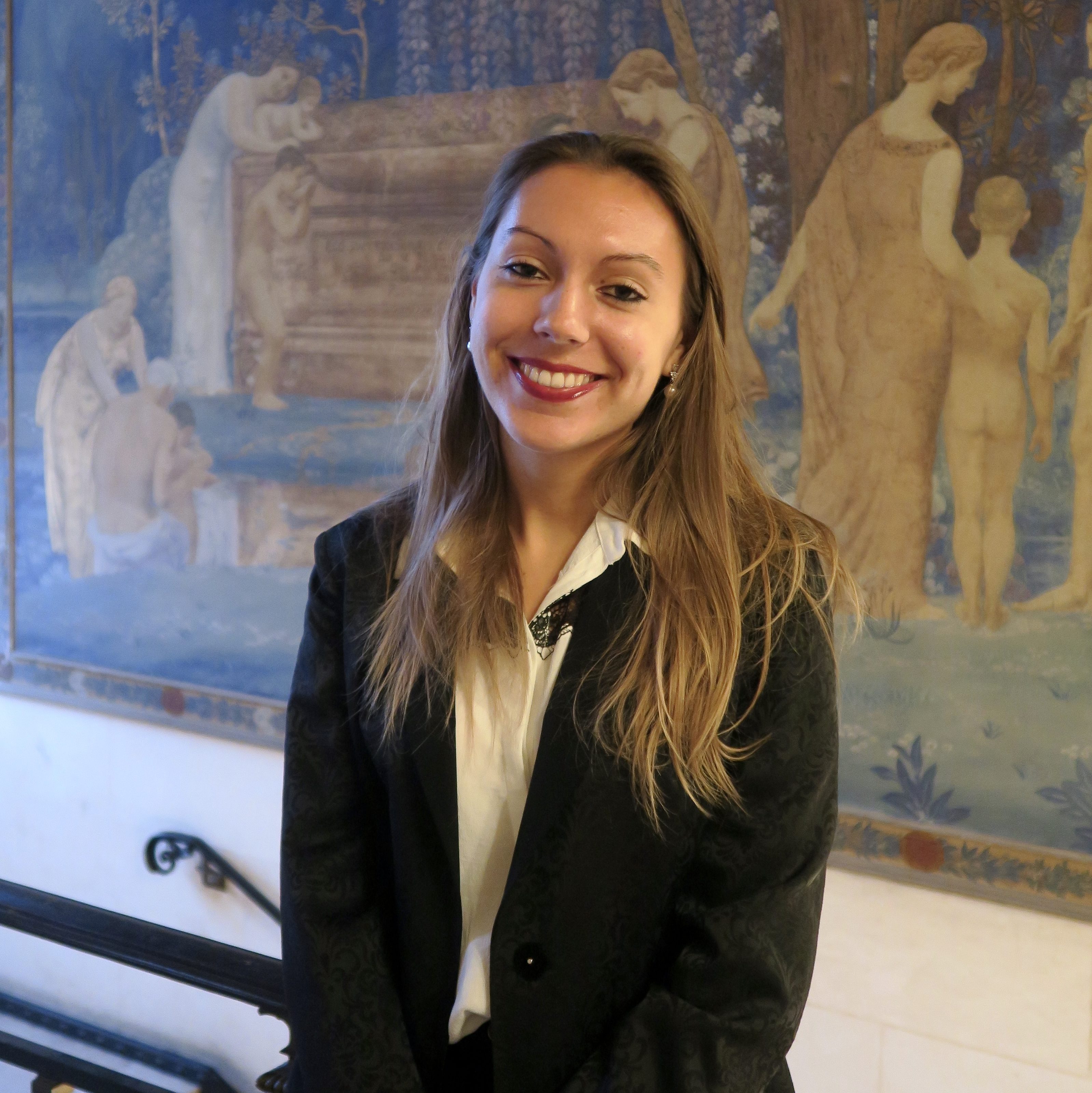 Sophie WHITE (VP Communication)